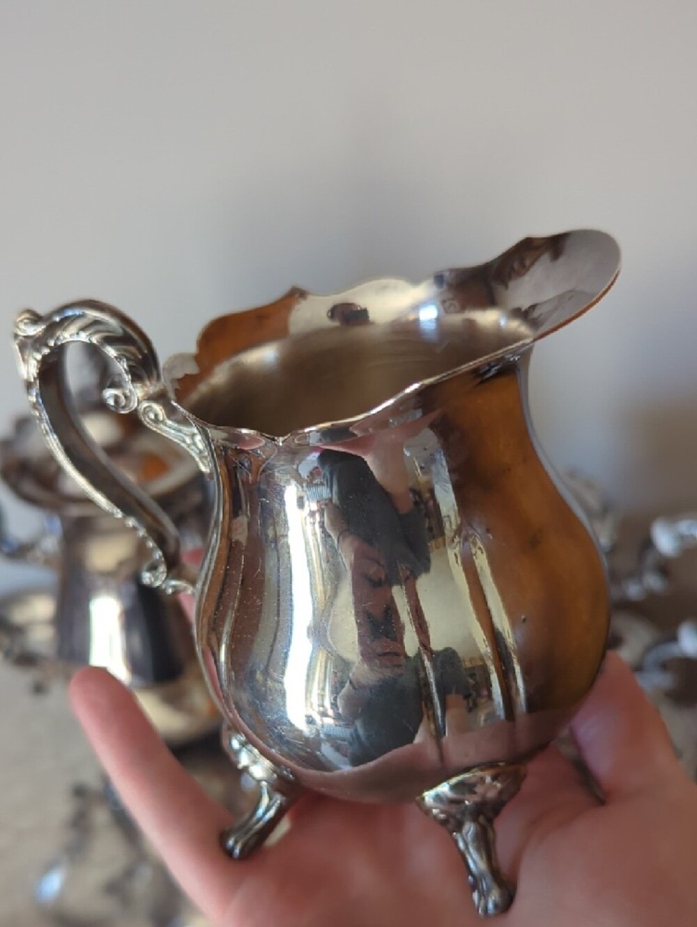 Elegant Silver Plated Tea & Coffee Service Set - Ornate Engraved Pieces - Picture 6 of 16